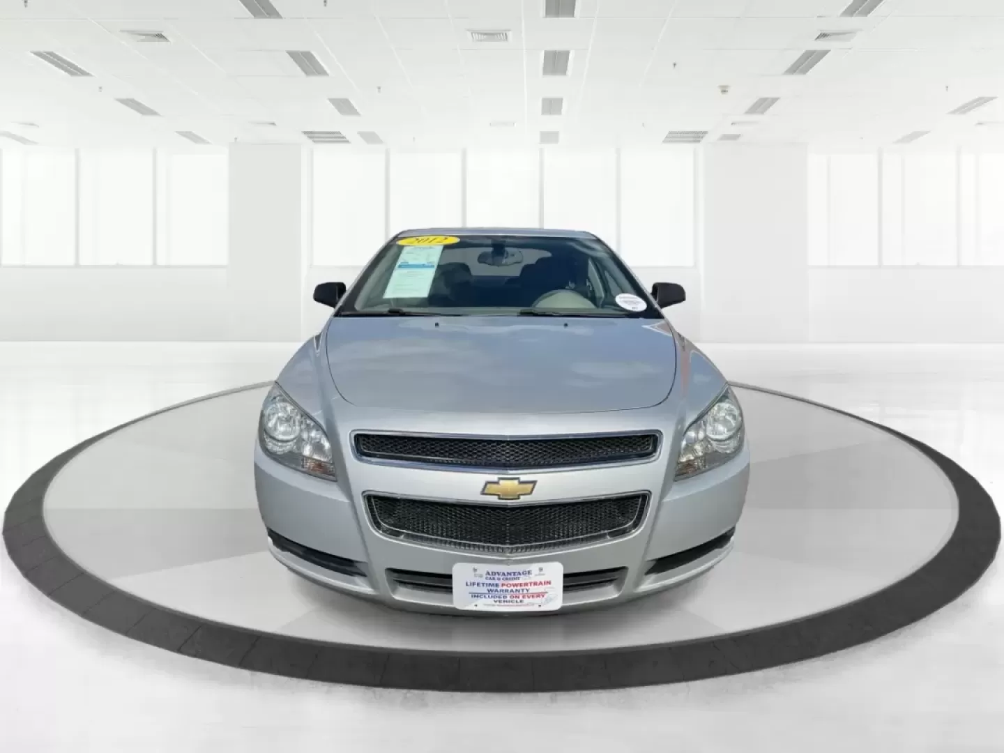 2012 Chevrolet Malibu LS (1G1ZB5E00CF) with an Ecotec 2.4L I-4 DOHC engine, located at 401 Woodman Dr, Riverside, OH, 45431, (937) 908-9800, 39.760899, -84.123421 - Looking for a reliable vehicle that fits seamlessly into your daily life? Look no further! The 2012 Chevrolet Malibu LS is the ultimate sedan for commuters, busy families, and weekend adventurers alike. With its efficient design and thoughtful features, this car is ready to elevate your driving expe - Photo#7