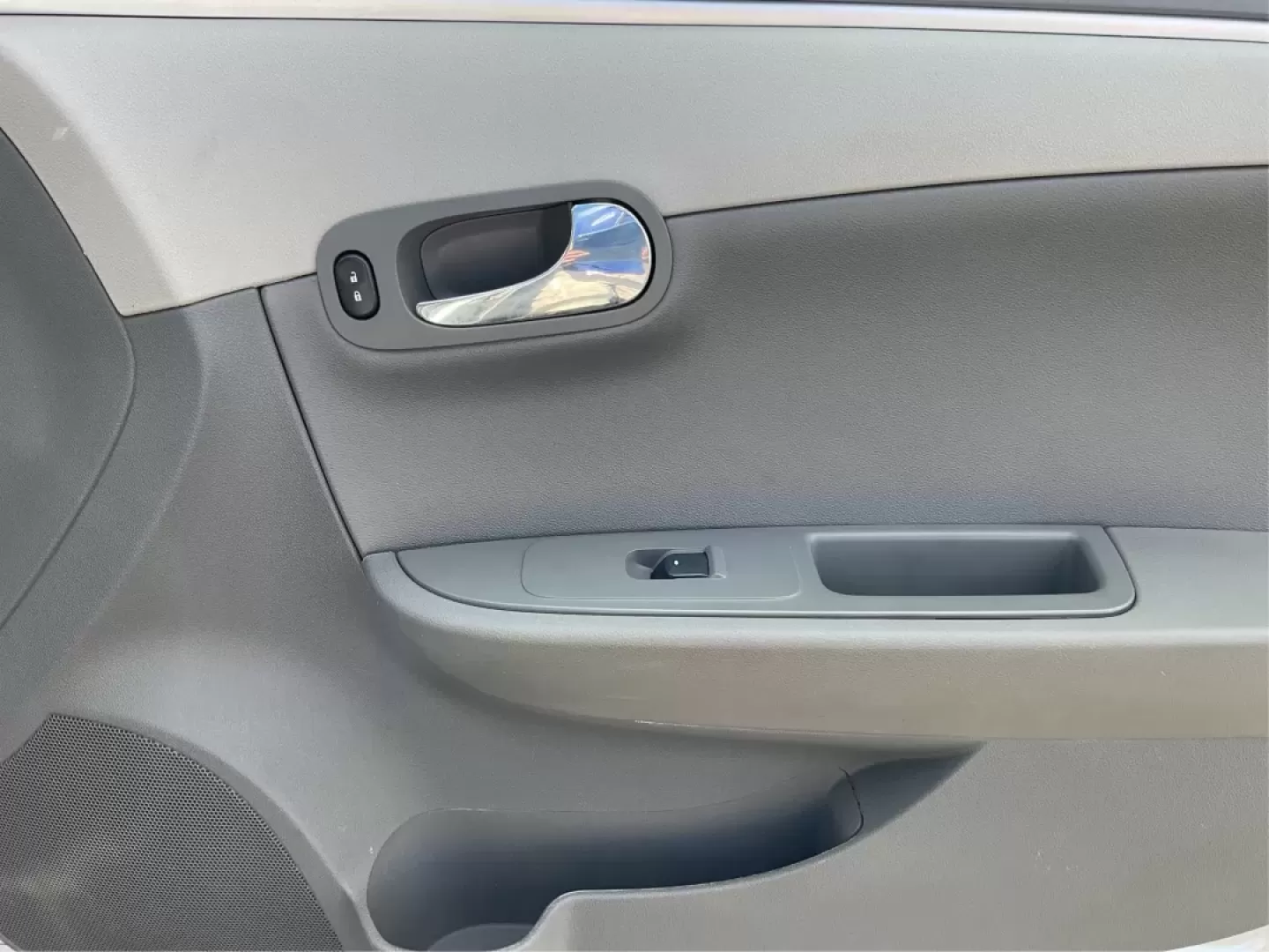 2012 Chevrolet Malibu LS (1G1ZB5E00CF) with an Ecotec 2.4L I-4 DOHC engine, located at 401 Woodman Dr, Riverside, OH, 45431, (937) 908-9800, 39.760899, -84.123421 - Looking for a reliable vehicle that fits seamlessly into your daily life? Look no further! The 2012 Chevrolet Malibu LS is the ultimate sedan for commuters, busy families, and weekend adventurers alike. With its efficient design and thoughtful features, this car is ready to elevate your driving expe - Photo#18