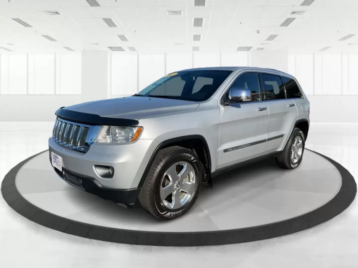 2011 Jeep Grand Cherokee Limited (1J4RR5GT0BC) with an Other engine, located at 1099 N County Rd 25A , Troy, OH, 45373, (937) 908-9800, 40.057079, -84.212883 - Discover the ultimate adventure companion waiting for you at Advantage Car and Credit - Troy, located at 1099 N County Rd 25A, Troy, OH 45373. Our **2011 Jeep Grand Cherokee Limited** is designed for those who crave exploration without sacrificing comfort. Ideal for weekend getaways, this SUV seamle - Photo#8