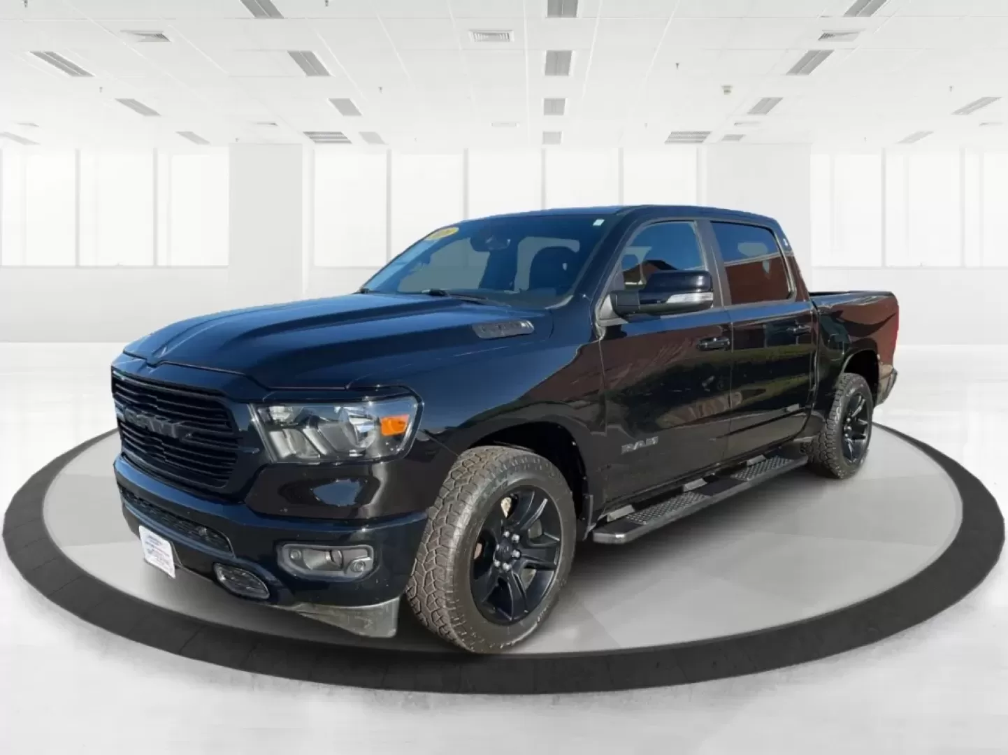 2020 Ram 1500 Big Horn Crew Cab 4x4 5'7 Box (1C6SRFFT8LN) with an Other engine, located at 1099 N County Rd 25A , Troy, OH, 45373, (937) 908-9800, 40.057079, -84.212883 - **Unleash Adventure with the 2020 Ram 1500 Big Horn Crew Cab 4x4! Perfect for Your Lifestyle!**<br /> <br /> Are you ready to elevate your driving experience? The 2020 Ram 1500 Big Horn Crew Cab 4x4 is your ultimate companion for weekend getaways, daily commutes, or even family road trips. With its - Photo#8