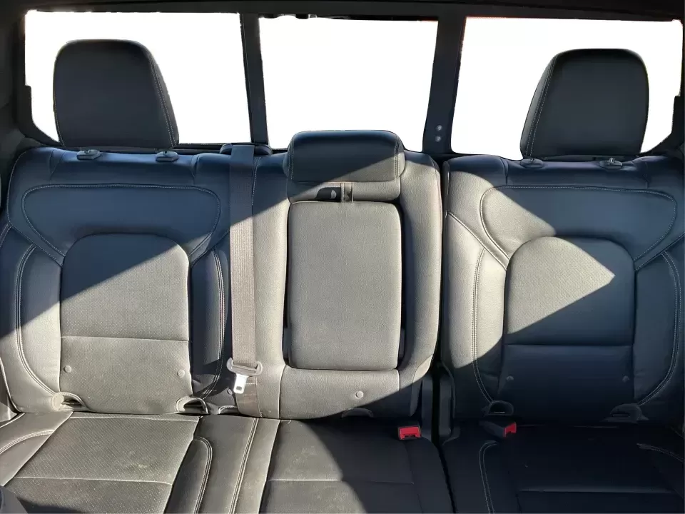 2020 Ram 1500 Big Horn Crew Cab 4x4 5'7 Box (1C6SRFFT8LN) with an 5.7L V8 OHV 16V engine, 8A transmission, located at 1230 East Main St, Xenia, OH, 45385, (937) 908-9800, 39.688026, -83.910172 - **Unleash Adventure with the 2020 Ram 1500 Big Horn Crew Cab 4x4! Perfect for Your Lifestyle!**<br /> <br /> Are you ready to elevate your driving experience? The 2020 Ram 1500 Big Horn Crew Cab 4x4 is your ultimate companion for weekend getaways, daily commutes, or even family road trips. With its - Photo#13