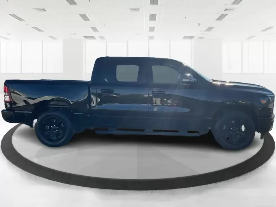 2020 Ram 1500 Big Horn Crew Cab SWB 4WD (1C6SRFFT8LN) with an 5.7L V8 OHV 16V engine, 8A transmission, located at 4508 South Dixie Dr, Moraine, OH, 45439, (937) 908-9800, 39.689976, -84.218452 - Picture your next weekend: the boat hooked up, the family loaded in, and a smooth pull down I75 toward the river-without needing to baby the throttle or worry about space. This 2020 Ram 1500 Big Horn Crew Cab 4x4 (5'7-in box) is built for real life in Southwest Ohio, whether you're commuting from K - Photo#1