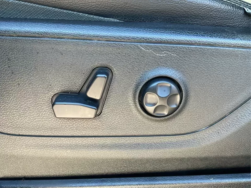 2020 Ram 1500 Big Horn Crew Cab SWB 4WD (1C6SRFFT8LN) with an 5.7L V8 OHV 16V engine, 8A transmission, located at 4508 South Dixie Dr, Moraine, OH, 45439, (937) 908-9800, 39.689976, -84.218452 - Picture your next weekend: the boat hooked up, the family loaded in, and a smooth pull down I75 toward the river-without needing to baby the throttle or worry about space. This 2020 Ram 1500 Big Horn Crew Cab 4x4 (5'7-in box) is built for real life in Southwest Ohio, whether you're commuting from K - Photo#17