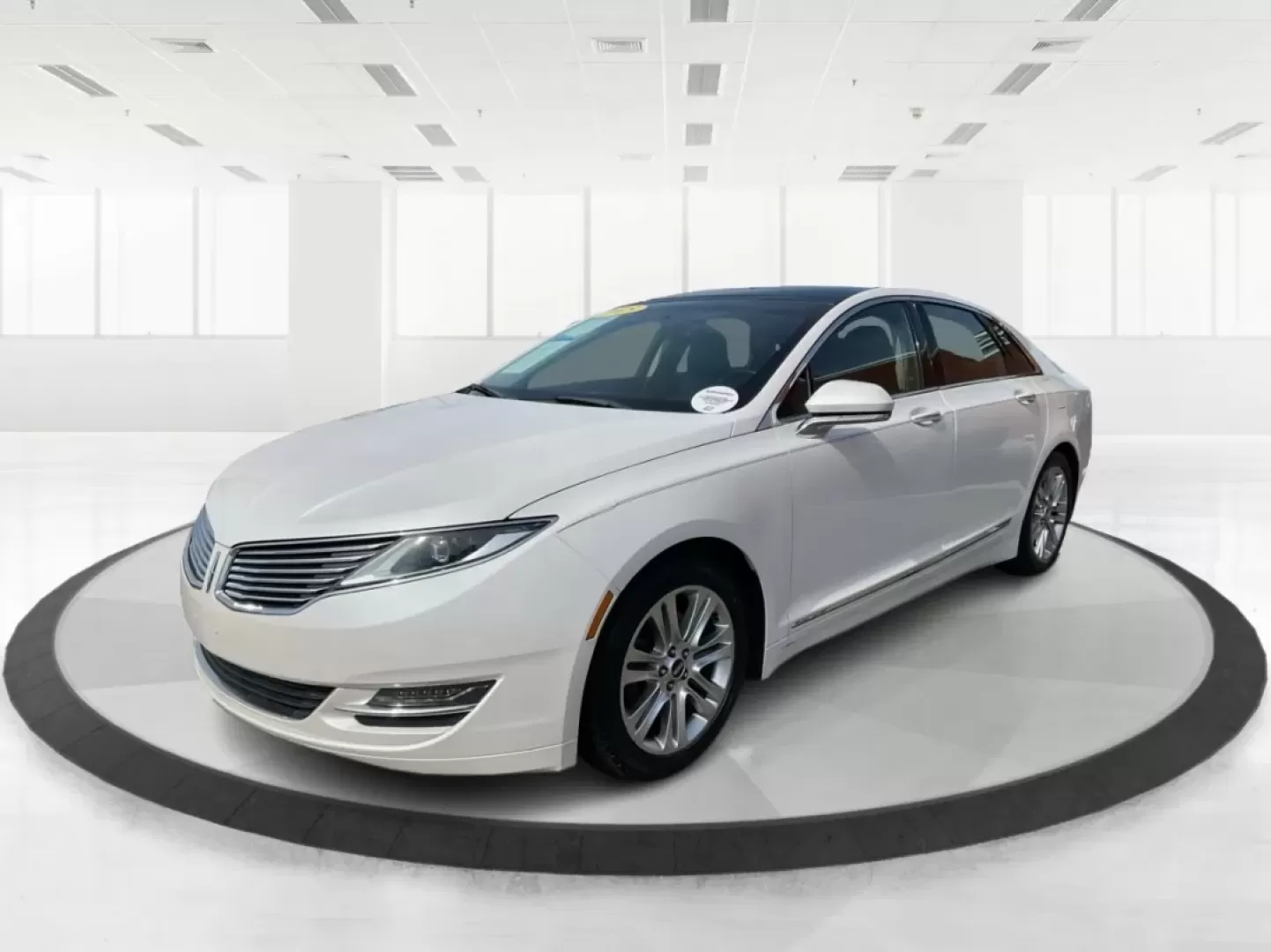 2015 Lincoln MKZ Base (3LN6L2GKXFR) with an Other engine, located at 8750 N County Rd 25A, Piqua, OH, 45356, (937) 908-9800, 40.164391, -84.232513 - **Discover the 2015 Lincoln MKZ: Your Ideal Blend of Luxury and Affordability!** <br /> <br /> Are you searching for a stylish, reliable vehicle that won't break the bank? Look no further than the 2015 Lincoln MKZ, available now at Advantage Car and Credit in Fairborn, OH. This stunning vehicle is p - Photo#8