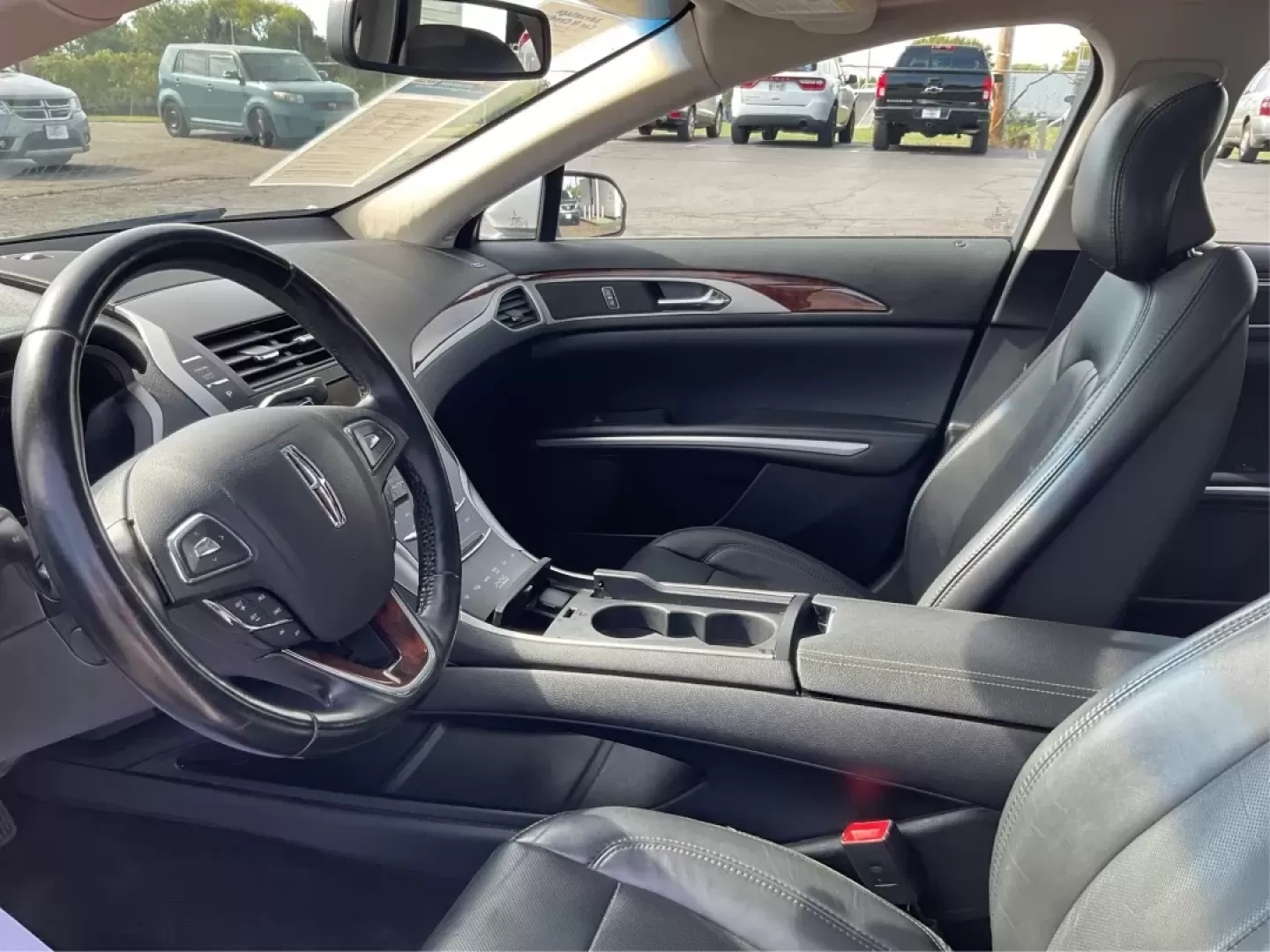 2015 Lincoln MKZ Base (3LN6L2GKXFR) with an Other engine, located at 8750 N County Rd 25A, Piqua, OH, 45356, (937) 908-9800, 40.164391, -84.232513 - **Discover the 2015 Lincoln MKZ: Your Ideal Blend of Luxury and Affordability!** <br /> <br /> Are you searching for a stylish, reliable vehicle that won't break the bank? Look no further than the 2015 Lincoln MKZ, available now at Advantage Car and Credit in Fairborn, OH. This stunning vehicle is p - Photo#9