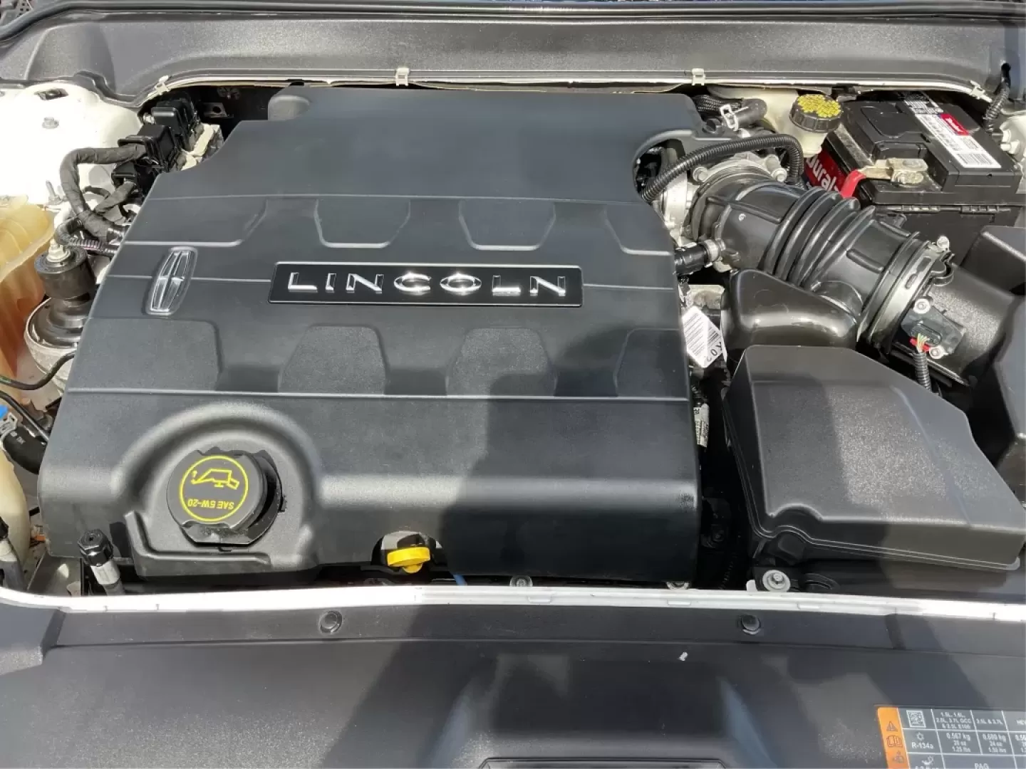2015 Lincoln MKZ Base (3LN6L2GKXFR) with an Other engine, located at 8750 N County Rd 25A, Piqua, OH, 45356, (937) 908-9800, 40.164391, -84.232513 - **Discover the 2015 Lincoln MKZ: Your Ideal Blend of Luxury and Affordability!** <br /> <br /> Are you searching for a stylish, reliable vehicle that won't break the bank? Look no further than the 2015 Lincoln MKZ, available now at Advantage Car and Credit in Fairborn, OH. This stunning vehicle is p - Photo#11