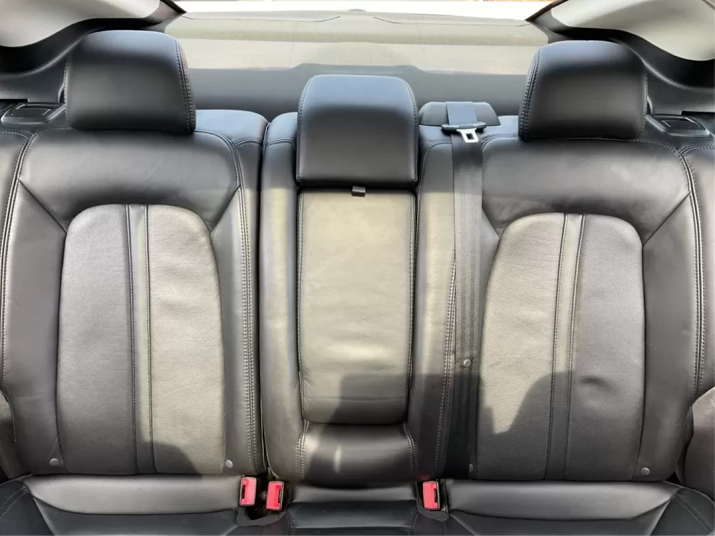 2015 Lincoln MKZ Base (3LN6L2GKXFR) with an Other engine, located at 8750 N County Rd 25A, Piqua, OH, 45356, (937) 908-9800, 40.164391, -84.232513 - **Discover the 2015 Lincoln MKZ: Your Ideal Blend of Luxury and Affordability!** <br /> <br /> Are you searching for a stylish, reliable vehicle that won't break the bank? Look no further than the 2015 Lincoln MKZ, available now at Advantage Car and Credit in Fairborn, OH. This stunning vehicle is p - Photo#14