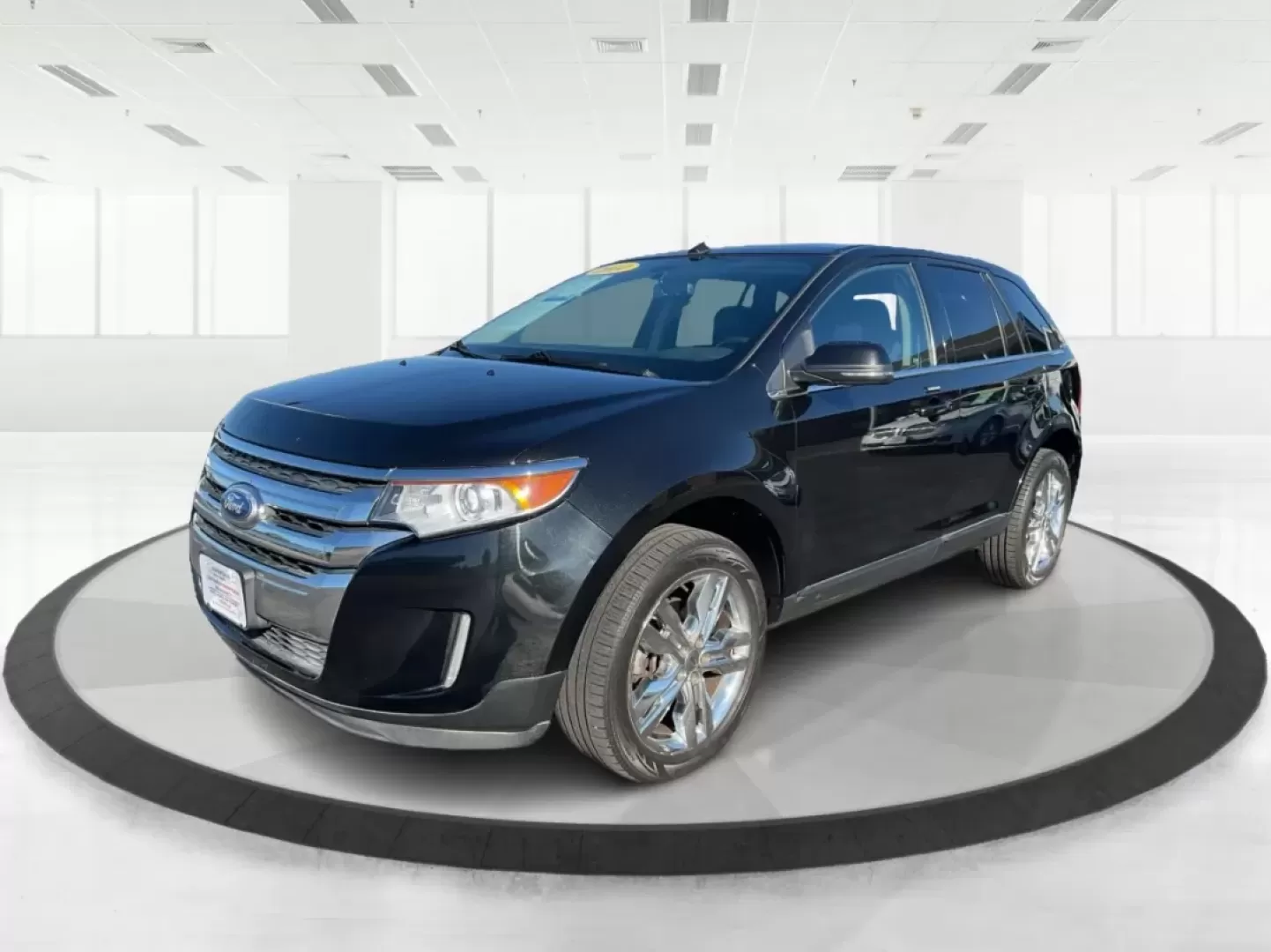 2014 Ford Edge Limited (2FMDK4KC4EB) with an 3.5L V-6 DOHC engine, located at 8750 N County Rd 25A, Piqua, OH, 45356, (937) 908-9800, 40.164391, -84.232513 - **Adventure Awaits: Drive Home a 2014 Ford Edge Limited Today!**<br /> <br /> Are you looking for a versatile vehicle that seamlessly fits into your lifestyle? Whether you're navigating your morning commute, embarking on family weekend getaways, or simply running errands around Piqua, the 2014 Ford - Photo#8