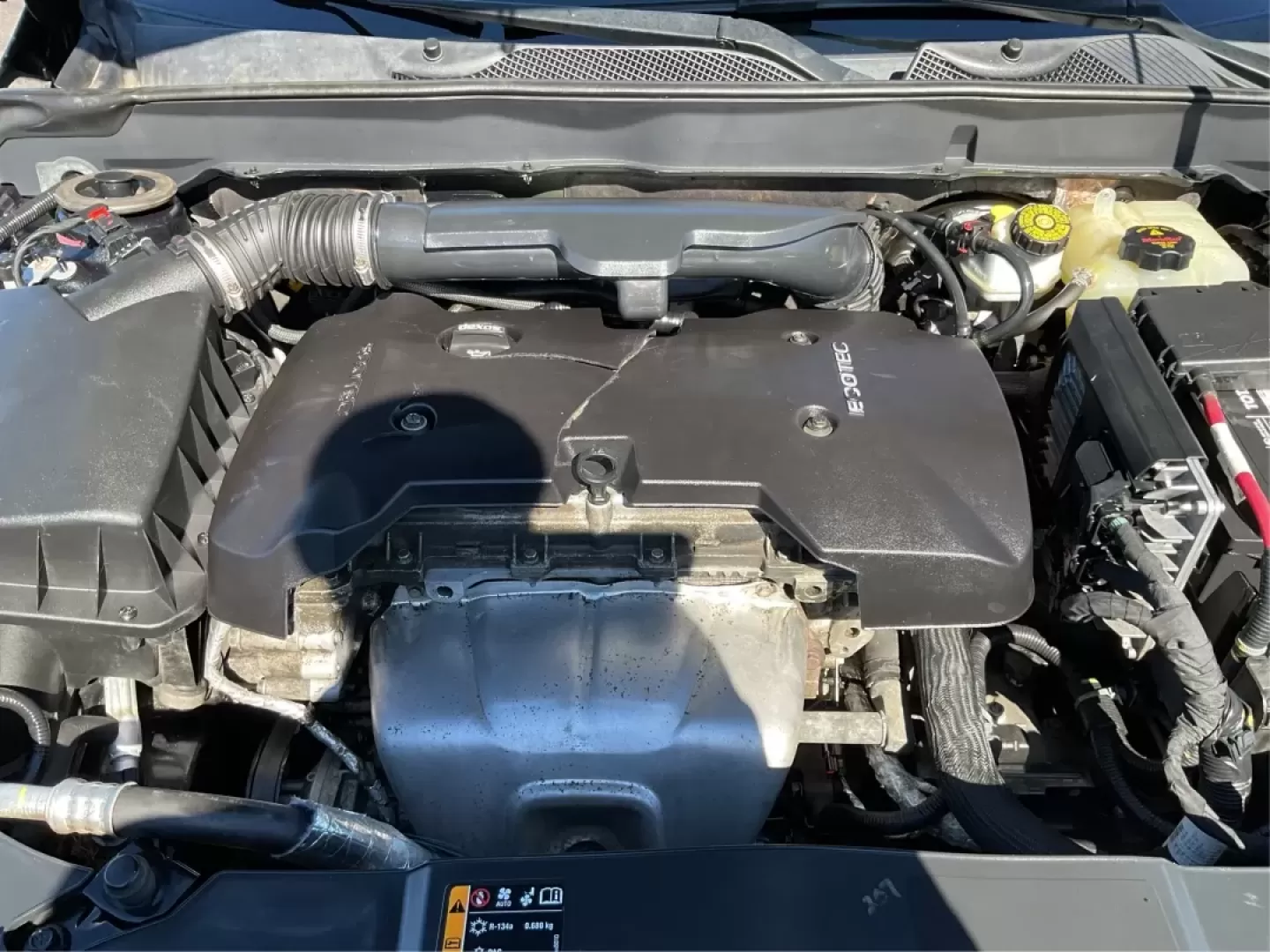 2013 Chevrolet Malibu 2LT (1G11E5SA7DF) with an ECOTEC 2.5L I-4 gasoline direct injection engine, located at 401 Woodman Dr, Riverside, OH, 45431, (937) 908-9800, 39.760899, -84.123421 - **Discover the Perfect Balance of Comfort and Style with the 2013 Chevrolet Malibu at Advantage Car and Credit - New Carlisle!**<br /> <br /> Are you looking for a reliable sedan that perfectly blends style, comfort, and performance? The 2013 Chevrolet Malibu 2LT is designed for those who appreciate - Photo#11