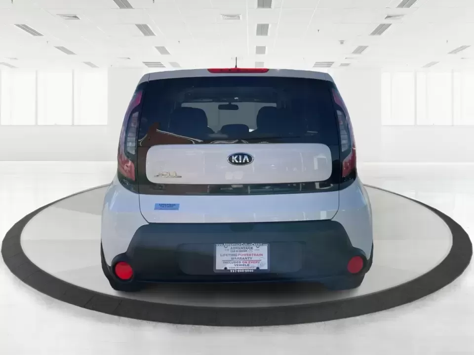 2015 Kia Soul Base (KNDJN2A21F7) with an 1.6L L4 DOHC 16V engine, Automatic transmission, located at 4508 South Dixie Dr, Moraine, OH, 45439, (937) 908-9800, 39.689976, -84.218452 - Need a smart, city-friendly ride that's easy to park in downtown Dayton, comfortable for long commutes on I75, and versatile enough for Costco runs and weekend escapes? This 2015 Kia Soul Base in White delivers the kind of practical, upbeat lifestyle fit that works for first-time buyers, growing fam - Photo#3