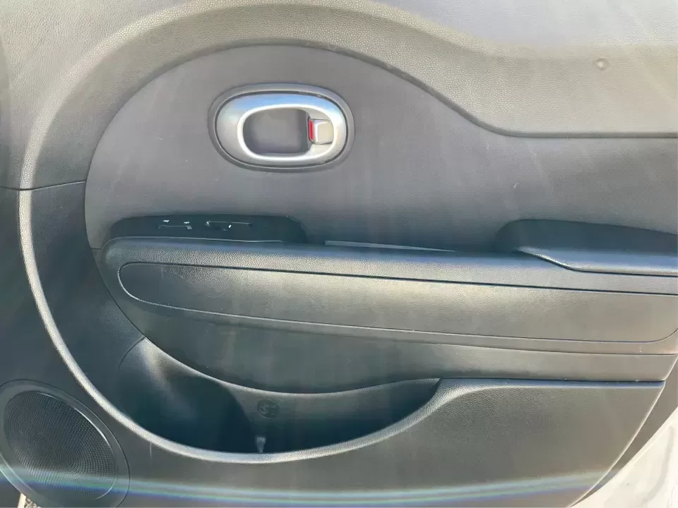 2015 Kia Soul Base (KNDJN2A21F7) with an 1.6L L4 DOHC 16V engine, Automatic transmission, located at 4508 South Dixie Dr, Moraine, OH, 45439, (937) 908-9800, 39.689976, -84.218452 - Need a smart, city-friendly ride that's easy to park in downtown Dayton, comfortable for long commutes on I75, and versatile enough for Costco runs and weekend escapes? This 2015 Kia Soul Base in White delivers the kind of practical, upbeat lifestyle fit that works for first-time buyers, growing fam - Photo#18