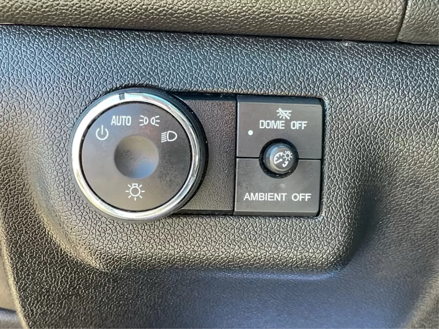 2016 Buick Enclave Leather (5GAKVBKDXGJ) with an 3.6L V-6 gasoline direct injection engine, located at 1099 N County Rd 25A , Troy, OH, 45373, (937) 908-9800, 40.057079, -84.212883 - **Adventure Awaits with the 2016 Buick Enclave Ideal for Families and Road Trips!**<br /> <br /> Are you ready to embark on your next family adventure or weekend getaway? The 2016 Buick Enclave is the perfect vehicle to meet all your needs, combining spaciousness, comfort, and advanced features to - Photo#17
