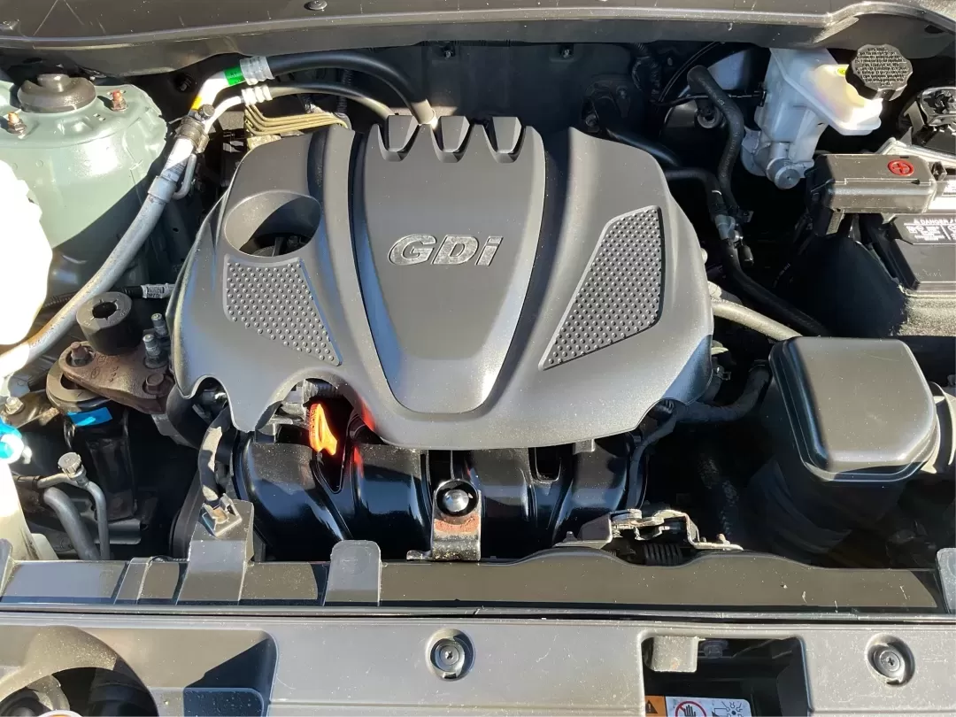 2014 Kia Sportage LX AWD (KNDPBCAC8E7) with an 2.4L V6 DOHC 24V engine, 6-Speed Automatic transmission, located at 4508 South Dixie Dr, Moraine, OH, 45439, (937) 908-9800, 39.689976, -84.218452 - **Adventure Awaits with the 2014 Kia Sportage LX AWD - Your Perfect Crossover Companion!**<br /> <br /> Imagine hitting the open road, whether you're embarking on a scenic weekend getaway or navigating through your daily commute. The 2014 Kia Sportage LX AWD is designed for those who crave versatili - Photo#11