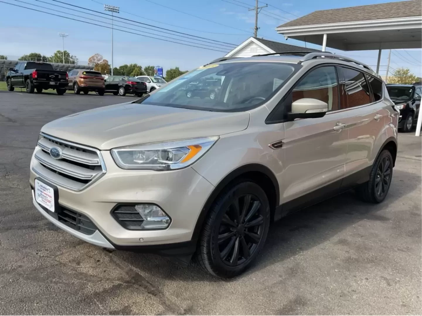 2018 Ford Escape Titanium FWD (1FMCU0J99JU) with an 2.0L L4 DOHC 16V engine, 6-Speed Automatic transmission, located at 1230 East Main St, Xenia, OH, 45385, (937) 908-9800, 39.688026, -83.910172 - Experience the perfect blend of style and practicality with the 2018 Ford Escape Titanium, now available at Advantage Car and Credit in Xenia, OH. This SUV is not just a vehicle; it's your ticket to adventure, whether you're navigating the bustling streets of downtown Xenia or embarking on a weekend - Photo#8