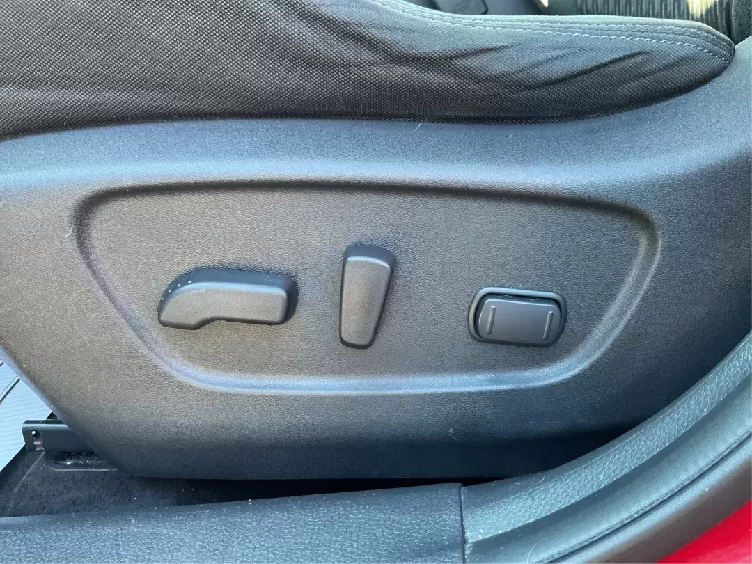 2017 Nissan Rogue SV (JN8AT2MV6HW) with an 2.5L I-4 DOHC engine, CVT transmission, located at 1230 East Main St, Xenia, OH, 45385, (937) 908-9800, 39.688026, -83.910172 - Are you searching for the perfect vehicle to enhance your daily adventures? Look no further! This 2017 Nissan Rogue SV is the ideal SUV for those who crave versatility and comfort, making it a fantastic choice for growing families, weekend warriors, and daily commuters alike. With its spacious inter - Photo#17