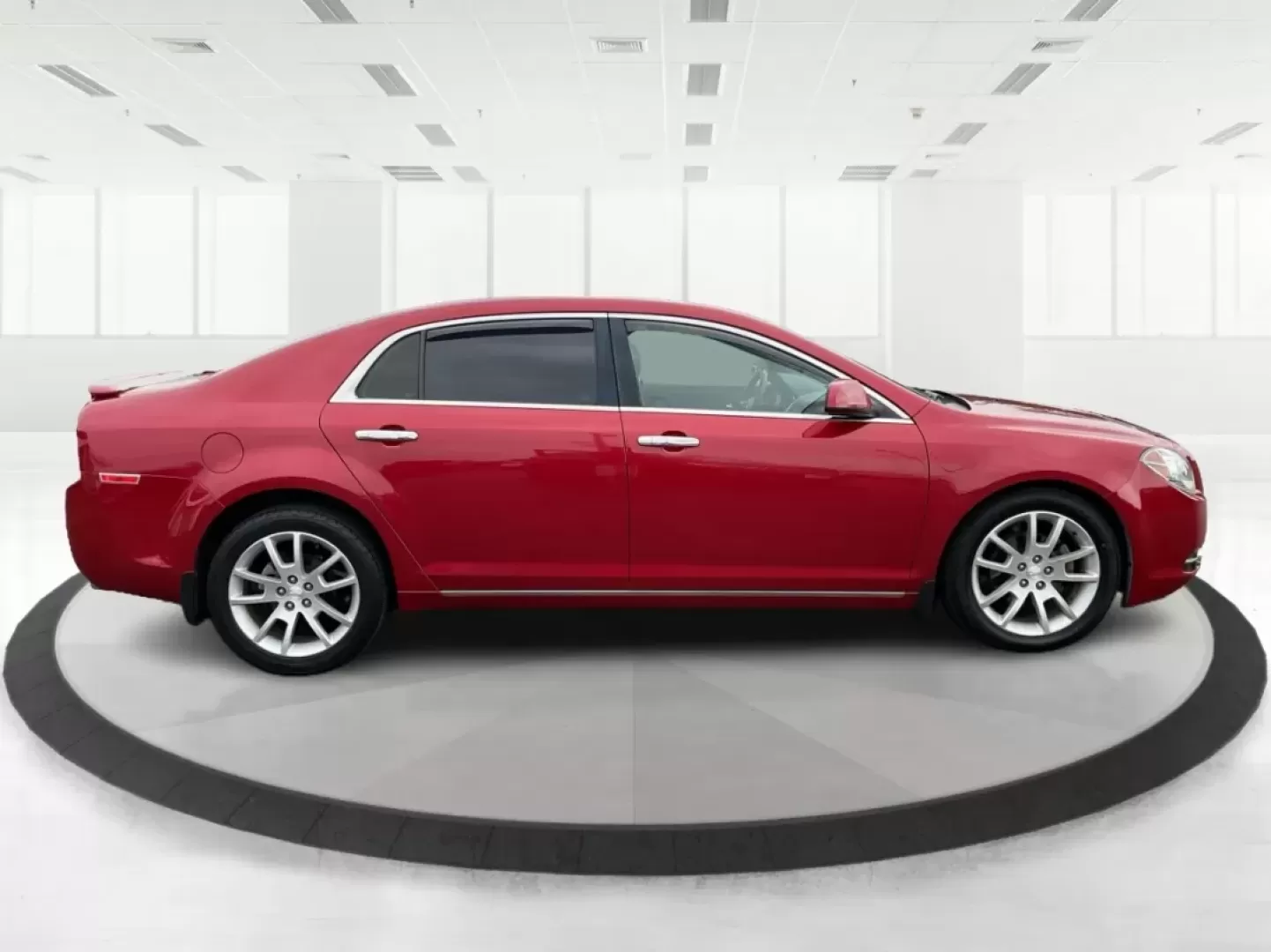 2012 Chevrolet Malibu 2LZ (1G1ZG5E73CF) with an 3.6L V-6 DOHC engine, located at 8750 N County Rd 25A, Piqua, OH, 45356, (937) 908-9800, 40.164391, -84.232513 - Experience the thrill of the open road with the 2012 Chevrolet Malibu, a vehicle that embodies both style and comfort while offering the reliability you need for everyday life. Whether you're a growing family looking for a reliable sedan for school runs and weekend getaways or a budget-conscious pro - Photo#1