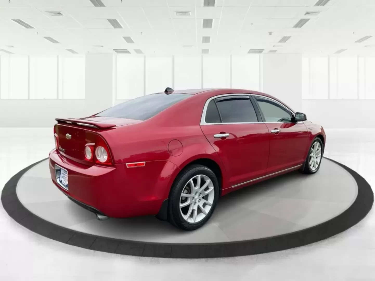 2012 Chevrolet Malibu 2LZ (1G1ZG5E73CF) with an 3.6L V-6 DOHC engine, located at 8750 N County Rd 25A, Piqua, OH, 45356, (937) 908-9800, 40.164391, -84.232513 - Experience the thrill of the open road with the 2012 Chevrolet Malibu, a vehicle that embodies both style and comfort while offering the reliability you need for everyday life. Whether you're a growing family looking for a reliable sedan for school runs and weekend getaways or a budget-conscious pro - Photo#2