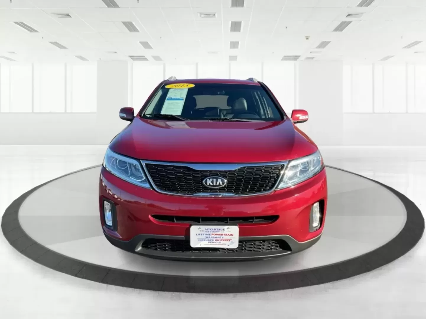 2015 Kia Sorento LX (5XYKTCA66FG) with an 2.4L I-4 gasoline direct injection engine, 6-Speed Automatic transmission, located at 1230 East Main St, Xenia, OH, 45385, (937) 908-9800, 39.688026, -83.910172 - **Adventure Awaits with the 2015 Kia Sorento LX from Advantage Car and Credit!**<br /> <br /> Are you ready to elevate your family outings or embark on unforgettable weekend adventures? Look no further than this stunning **2015 Kia Sorento LX**! With its striking Remington Red Metallic exterior and - Photo#7