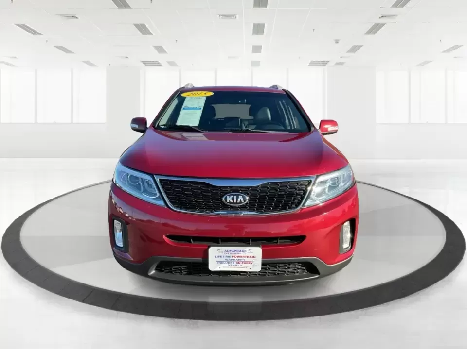 2015 Kia Sorento LX (5XYKTCA66FG) with an 2.4L I-4 gasoline direct injection engine, 6-Speed Automatic transmission, located at 8750 N County Rd 25A, Piqua, OH, 45356, (937) 908-9800, 40.164391, -84.232513 - **Adventure Awaits with the 2015 Kia Sorento LX from Advantage Car and Credit!**<br /> <br /> Are you ready to elevate your family outings or embark on unforgettable weekend adventures? Look no further than this stunning **2015 Kia Sorento LX**! With its striking Remington Red Metallic exterior and - Photo#7