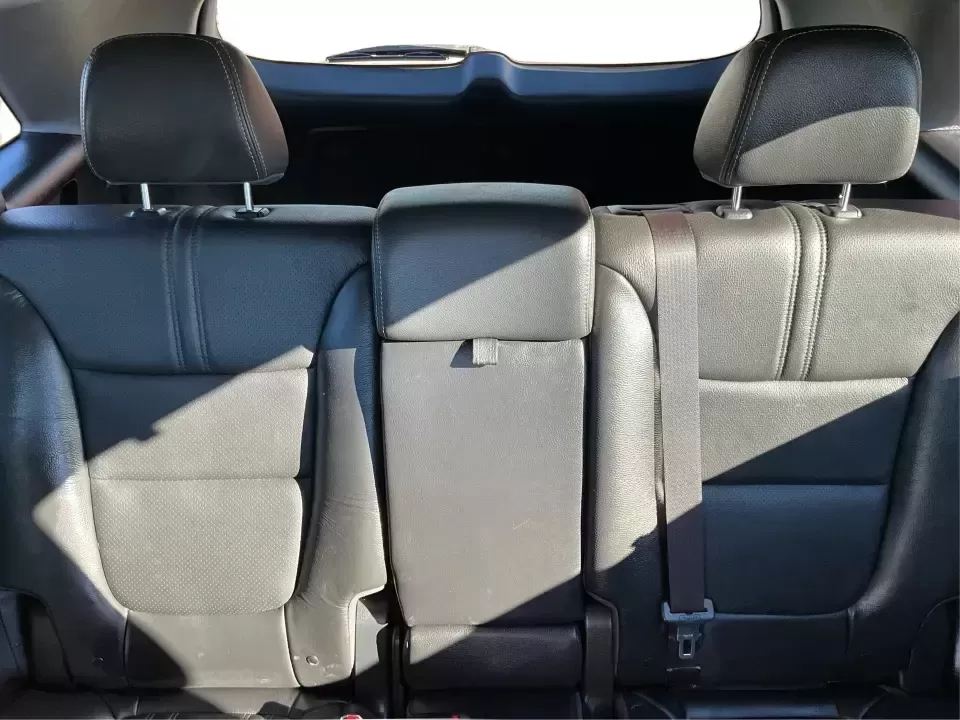 2015 Kia Sorento LX (5XYKTCA66FG) with an 2.4L I-4 gasoline direct injection engine, 6-Speed Automatic transmission, located at 8750 N County Rd 25A, Piqua, OH, 45356, (937) 908-9800, 40.164391, -84.232513 - **Adventure Awaits with the 2015 Kia Sorento LX from Advantage Car and Credit!**<br /> <br /> Are you ready to elevate your family outings or embark on unforgettable weekend adventures? Look no further than this stunning **2015 Kia Sorento LX**! With its striking Remington Red Metallic exterior and - Photo#14