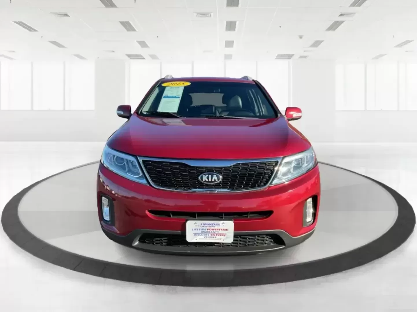 2015 Kia Sorento LX (5XYKTCA66FG) with an 2.4L I-4 gasoline direct injection engine, 6-Speed Automatic transmission, located at 4508 South Dixie Dr, Moraine, OH, 45439, (937) 908-9800, 39.689976, -84.218452 - **Adventure Awaits with the 2015 Kia Sorento LX from Advantage Car and Credit!**<br /> <br /> Are you ready to elevate your family outings or embark on unforgettable weekend adventures? Look no further than this stunning **2015 Kia Sorento LX**! With its striking Remington Red Metallic exterior and - Photo#7