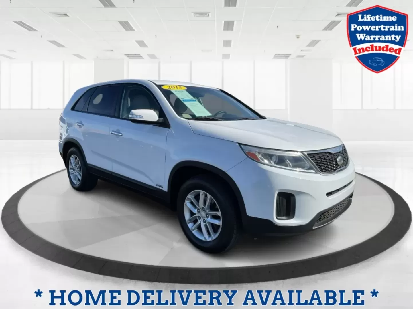 2015 Kia Sorento LX (5XYKTCA66FG) with an 2.4L I-4 gasoline direct injection engine, located at 1230 East Main St, Xenia, OH, 45385, (937) 908-9800, 39.688026, -83.910172 - Are you ready to elevate your family adventures or conquer your daily commutes? The 2015 Kia Sorento LX is the perfect companion for anyone seeking versatility, reliability, and comfort on the road. With ample space for growing families or weekend getaways, this SUV is designed to adapt to your life - Photo#0