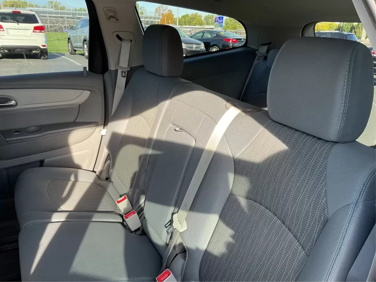 2017 Chevrolet Traverse LS (1GNKVFKD4HJ) with an 3.6L V-6 gasoline direct injection engine, located at 8750 N County Rd 25A, Piqua, OH, 45356, (937) 908-9800, 40.164391, -84.232513 - Experience the perfect blend of style and functionality with the 2017 Chevrolet Traverse LS, available at Advantage Car and Credit - Piqua. This versatile SUV is tailored for families on the go, weekend adventurers, or anyone seeking a reliable vehicle to navigate life's journeys. With spacious seat - Photo#10