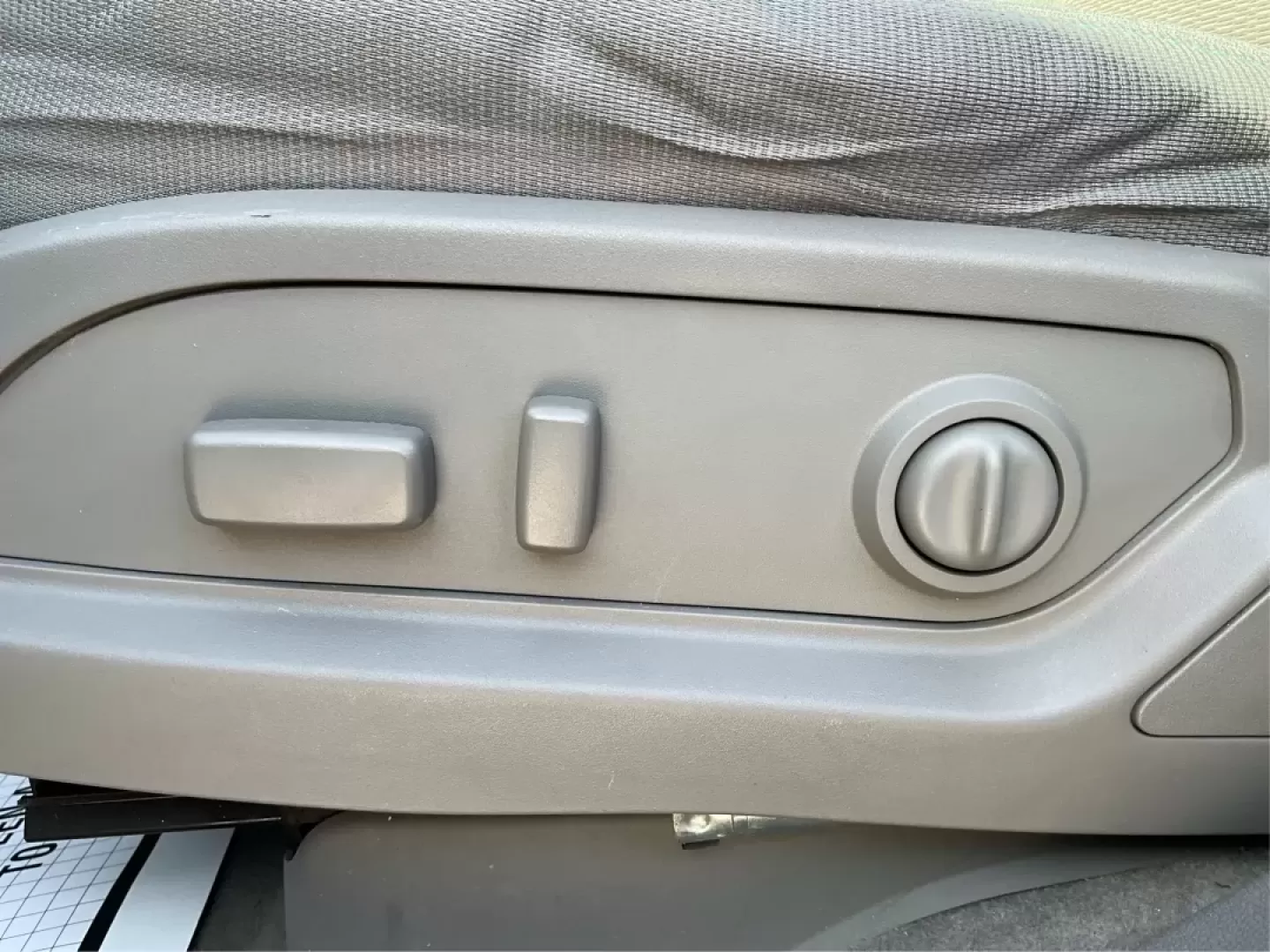 2017 Chevrolet Traverse LS (1GNKVFKD4HJ) with an 3.6L V-6 gasoline direct injection engine, located at 8750 N County Rd 25A, Piqua, OH, 45356, (937) 908-9800, 40.164391, -84.232513 - Experience the perfect blend of style and functionality with the 2017 Chevrolet Traverse LS, available at Advantage Car and Credit - Piqua. This versatile SUV is tailored for families on the go, weekend adventurers, or anyone seeking a reliable vehicle to navigate life's journeys. With spacious seat - Photo#18