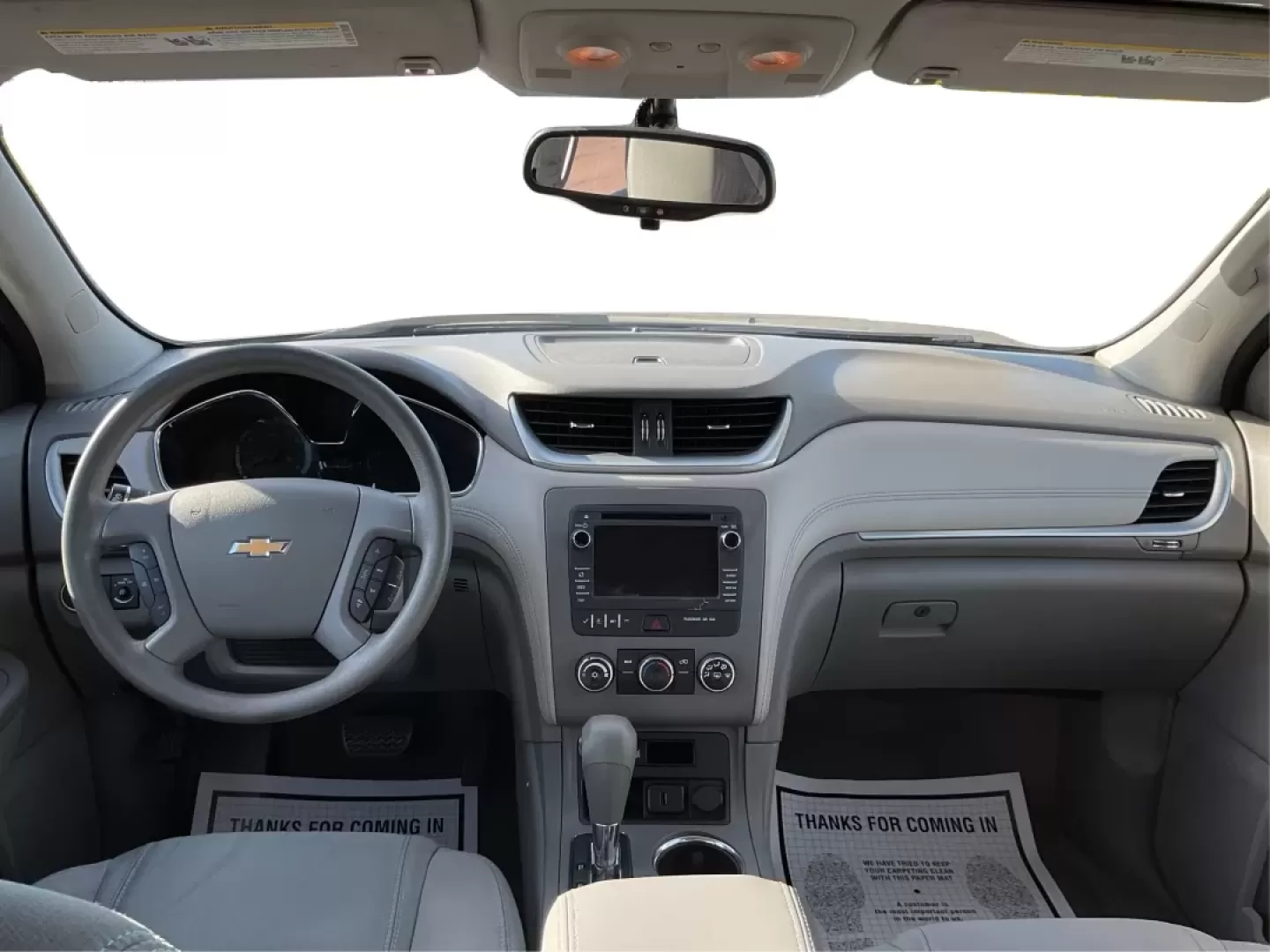 2017 Chevrolet Traverse LS (1GNKVFKD4HJ) with an 3.6L V-6 gasoline direct injection engine, located at 8750 N County Rd 25A, Piqua, OH, 45356, (937) 908-9800, 40.164391, -84.232513 - Experience the perfect blend of style and functionality with the 2017 Chevrolet Traverse LS, available at Advantage Car and Credit - Piqua. This versatile SUV is tailored for families on the go, weekend adventurers, or anyone seeking a reliable vehicle to navigate life's journeys. With spacious seat - Photo#21