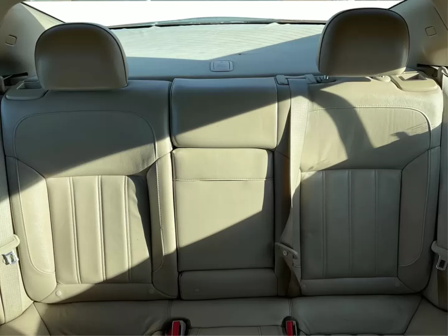 2013 Buick Regal Turbo - Premium 1 (2G4GS5EV2D9) with an ECOTEC 2L I-4 gasoline direct injection engine, located at 8750 N County Rd 25A, Piqua, OH, 45356, (937) 908-9800, 40.164391, -84.232513 - Are you in search of the perfect sedan that balances style, comfort, and practicality? Look no further than the 2013 Buick Regal Turbo - Premium 1, available now at Advantage Car and Credit - Piqua. Located at 8750 N County Rd 25A, Piqua, OH 45356, our Buy Here Pay Here dealership specializes in pro - Photo#14