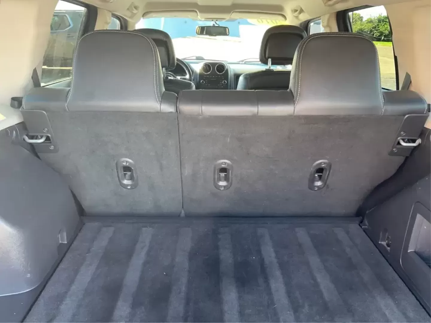 2016 Jeep Patriot Sport SE (1C4NJPBA0GD) with an 2L I-4 DOHC engine, Automatic transmission, located at 4508 South Dixie Dr, Moraine, OH, 45439, (937) 908-9800, 39.689976, -84.218452 - **Explore Adventure with the 2016 Jeep Patriot Sport SE Your Next Road Trip Awaits!**<br /> <br /> When it comes to memorable road trips or weekend getaways, having the right vehicle can make all the difference. The **2016 Jeep Patriot Sport SE** is designed for those who crave the thrill of advent - Photo#12