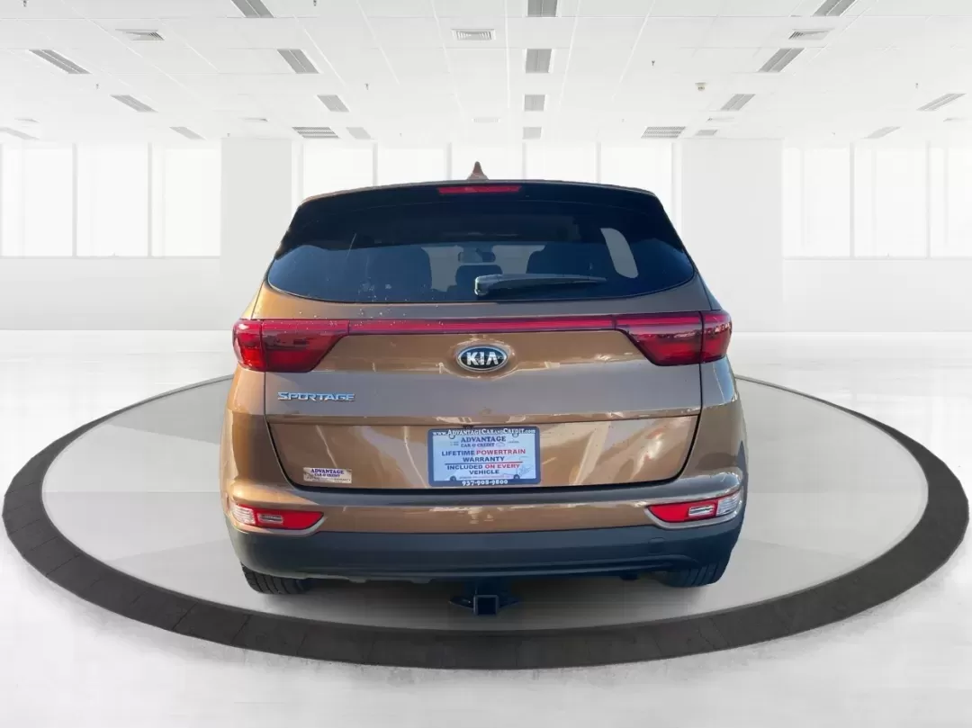 2017 Kia Sportage LX (KNDPMCAC2H7) with an Theta II 2.4L I-4 gasoline direct injection engine, located at 401 Woodman Dr, Riverside, OH, 45431, (937) 908-9800, 39.760899, -84.123421 - **Discover Your Next Adventure with the 2017 Kia Sportage LX at Advantage Car and Credit Riverside!**<br /> <br /> Looking for a reliable vehicle that perfectly balances comfort, style, and performance for your next family road trip or daily commute? The 2017 Kia Sportage LX is more than just a cro - Photo#3