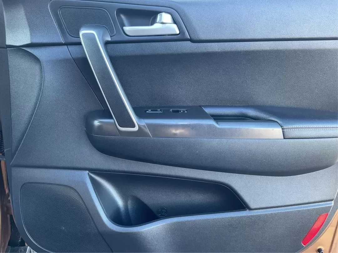 2017 Kia Sportage LX (KNDPMCAC2H7) with an Theta II 2.4L I-4 gasoline direct injection engine, located at 401 Woodman Dr, Riverside, OH, 45431, (937) 908-9800, 39.760899, -84.123421 - **Discover Your Next Adventure with the 2017 Kia Sportage LX at Advantage Car and Credit Riverside!**<br /> <br /> Looking for a reliable vehicle that perfectly balances comfort, style, and performance for your next family road trip or daily commute? The 2017 Kia Sportage LX is more than just a cro - Photo#18