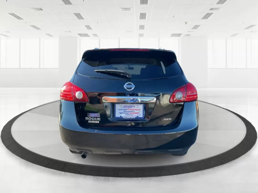 2015 Nissan Rogue S (JN8AS5MV2FW) with an 2.5L I-4 DOHC engine, located at 1184 Kauffman Ave, Fairborn, OH, 45324, (937) 908-9800, 39.807072, -84.030914 - Are you ready to elevate your daily commute or embark on spontaneous weekend getaways? The 2015 Nissan Rogue, available at Advantage Car and Credit in Troy, OH, is the perfect SUV for those who crave versatility and style. With its all-wheel drive and spacious interior, this vehicle is not just a mo - Photo#3
