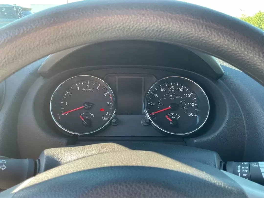 2015 Nissan Rogue S (JN8AS5MV2FW) with an 2.5L I-4 DOHC engine, located at 1184 Kauffman Ave, Fairborn, OH, 45324, (937) 908-9800, 39.807072, -84.030914 - Are you ready to elevate your daily commute or embark on spontaneous weekend getaways? The 2015 Nissan Rogue, available at Advantage Car and Credit in Troy, OH, is the perfect SUV for those who crave versatility and style. With its all-wheel drive and spacious interior, this vehicle is not just a mo - Photo#15