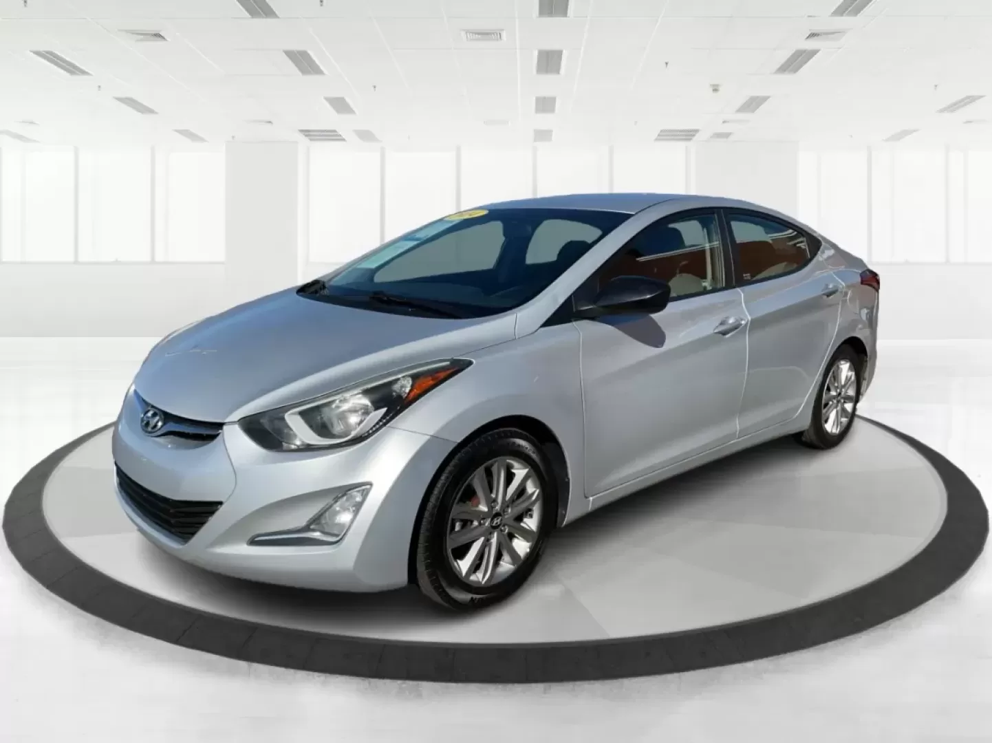 2014 Hyundai Elantra SE (KMHDH4AE8EU) with an Nu 1.8L I-4 DOHC engine, located at 4508 South Dixie Dr, Moraine, OH, 45439, (937) 908-9800, 39.689976, -84.218452 - Experience the freedom of the open road with the perfect blend of comfort and style in this stunning 2014 Hyundai Elantra SE! Whether you're commuting to work, running errands, or embarking on weekend adventures, this sedan is designed to elevate your driving experience. Located at Advantage Car and - Photo#8
