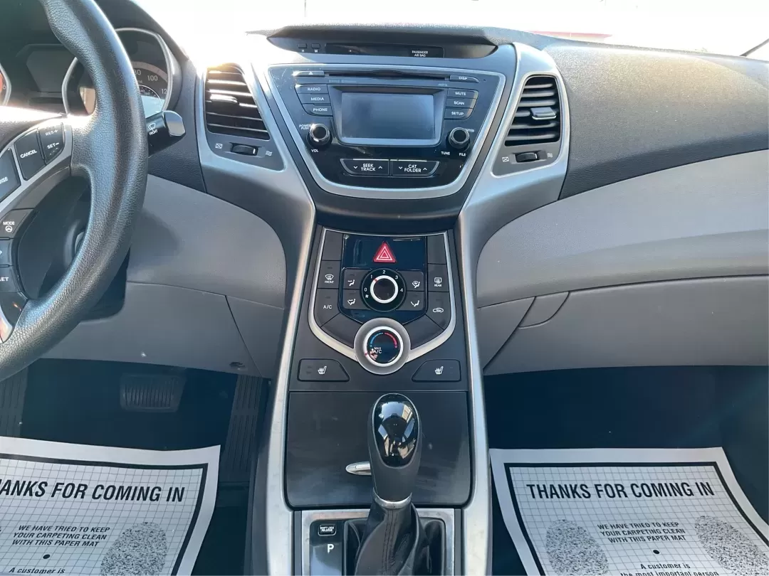 2014 Hyundai Elantra SE (KMHDH4AE8EU) with an Nu 1.8L I-4 DOHC engine, located at 4508 South Dixie Dr, Moraine, OH, 45439, (937) 908-9800, 39.689976, -84.218452 - Experience the freedom of the open road with the perfect blend of comfort and style in this stunning 2014 Hyundai Elantra SE! Whether you're commuting to work, running errands, or embarking on weekend adventures, this sedan is designed to elevate your driving experience. Located at Advantage Car and - Photo#13