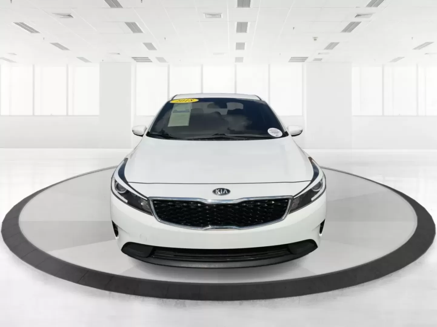 2018 Kia Forte LX (3KPFK4A73JE) with an 2L I-4 DOHC engine, located at 8750 N County Rd 25A, Piqua, OH, 45356, (937) 908-9800, 40.164391, -84.232513 - Discover a world of convenience and comfort with the 2018 Kia Forte LX, an ideal sedan for budget-conscious buyers and those seeking reliable transportation in Piqua, OH. Whether you're navigating the bustling streets of downtown or taking a scenic drive along the Great Miami River, this versatile v - Photo#7