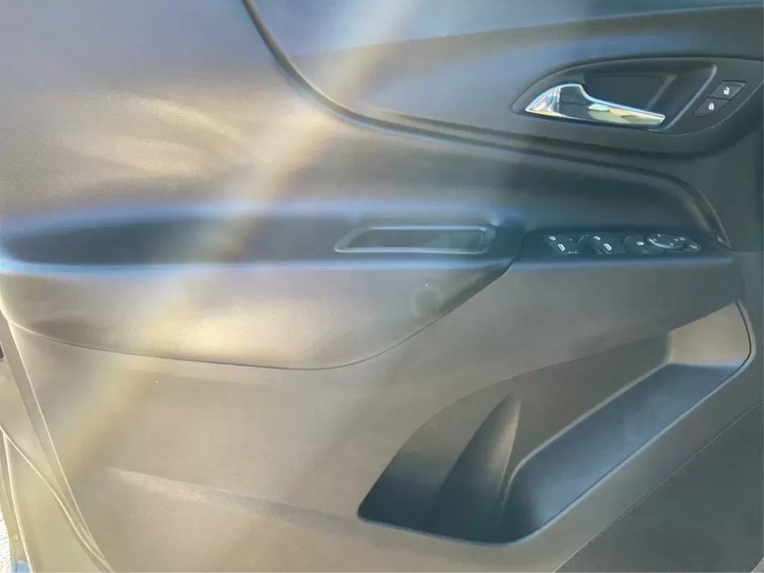 2019 Chevrolet Equinox LT (3GNAXKEV7KS) with an 1.5L I-4 gasoline direct injection engine, located at 8750 N County Rd 25A, Piqua, OH, 45356, (937) 908-9800, 40.164391, -84.232513 - **Adventure Awaits with the 2019 Chevrolet Equinox LT at Advantage Car and Credit Piqua, OH!**<br /> <br /> Are you ready to elevate your daily commute or embark on exciting weekend adventures? Look no further than this stunning 2019 Chevrolet Equinox LT, available at Advantage Car and Credit in Pi - Photo#19