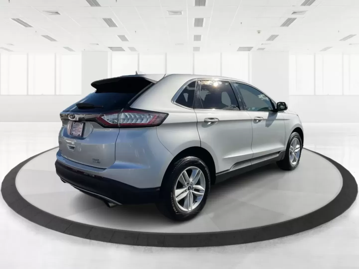 2017 Ford Edge SEL (2FMPK4J98HB) with an Other engine, located at 401 Woodman Dr, Riverside, OH, 45431, (937) 908-9800, 39.760899, -84.123421 - **Discover the Ideal Family Adventure Vehicle: 2017 Ford Edge SEL at Advantage Car and Credit - Riverside**<br /> <br /> Are you searching for the perfect vehicle to accommodate your growing family or to tackle your daily commute with comfort and style? Look no further than this stunning 2017 Ford E - Photo#2