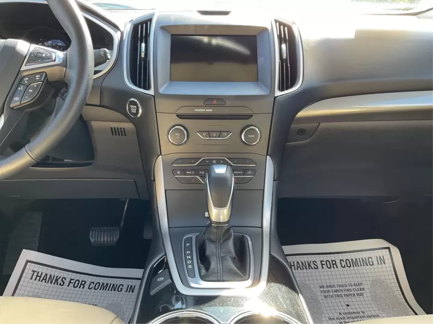 2017 Ford Edge SEL (2FMPK4J98HB) with an Other engine, located at 401 Woodman Dr, Riverside, OH, 45431, (937) 908-9800, 39.760899, -84.123421 - **Discover the Ideal Family Adventure Vehicle: 2017 Ford Edge SEL at Advantage Car and Credit - Riverside**<br /> <br /> Are you searching for the perfect vehicle to accommodate your growing family or to tackle your daily commute with comfort and style? Look no further than this stunning 2017 Ford E - Photo#13