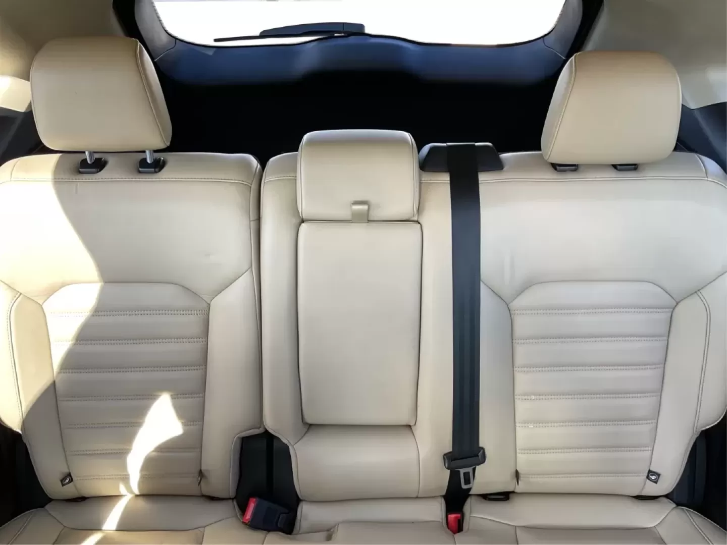 2017 Ford Edge SEL (2FMPK4J98HB) with an Other engine, located at 401 Woodman Dr, Riverside, OH, 45431, (937) 908-9800, 39.760899, -84.123421 - **Discover the Ideal Family Adventure Vehicle: 2017 Ford Edge SEL at Advantage Car and Credit - Riverside**<br /> <br /> Are you searching for the perfect vehicle to accommodate your growing family or to tackle your daily commute with comfort and style? Look no further than this stunning 2017 Ford E - Photo#14