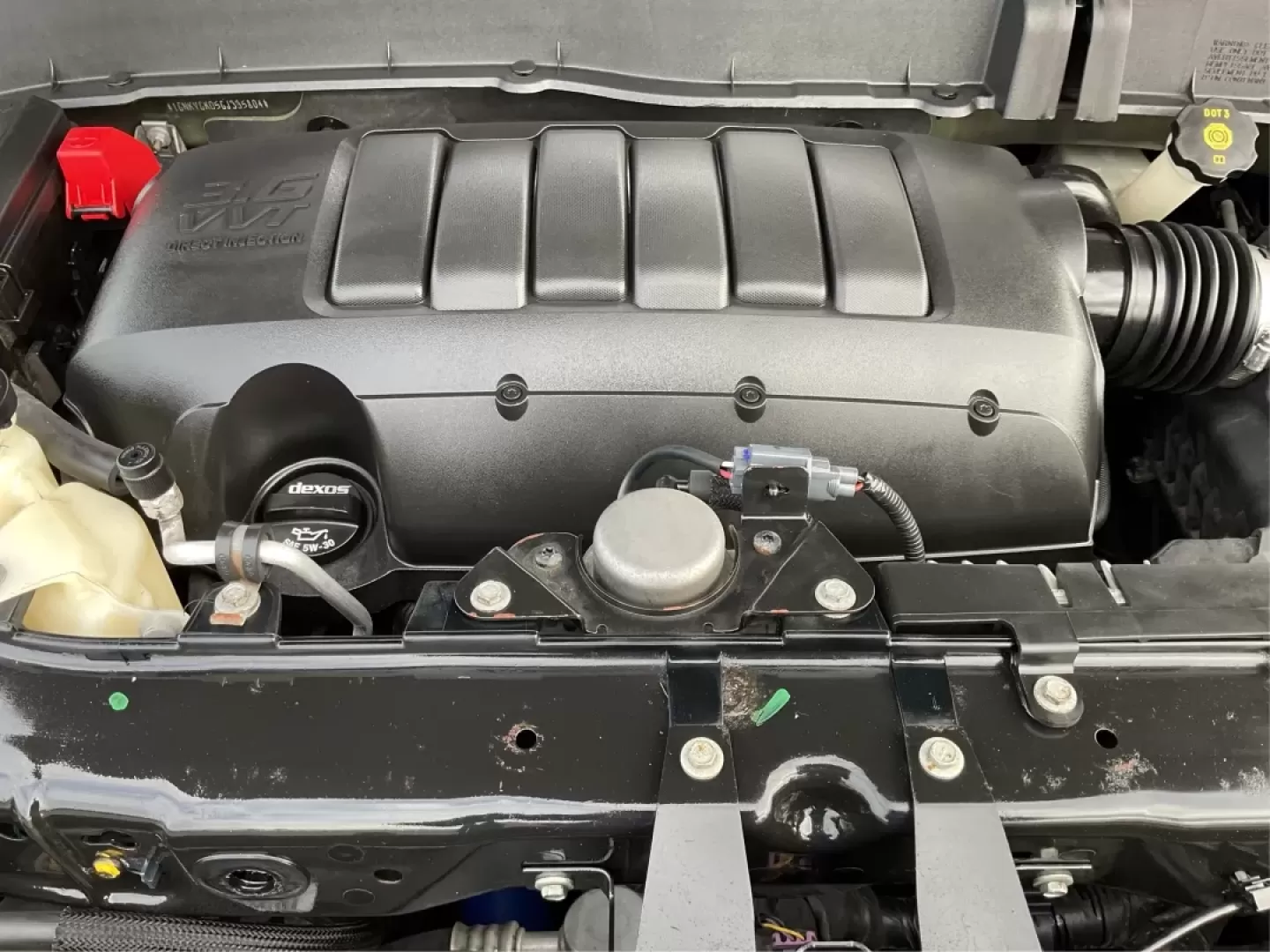 2016 Chevrolet Traverse 1LT (1GNKVGKD5GJ) with an 3.6L V-6 gasoline direct injection engine, located at 1230 East Main St, Xenia, OH, 45385, (937) 908-9800, 39.688026, -83.910172 - ### Experience Adventure Every Day in the 2016 Chevrolet Traverse<br /> <br /> Are you ready to elevate your family adventures or daily commutes in a vehicle that seamlessly combines comfort, space, and capability? The 2016 Chevrolet Traverse is not just an SUV; it's your ticket to unforgettable roa - Photo#11