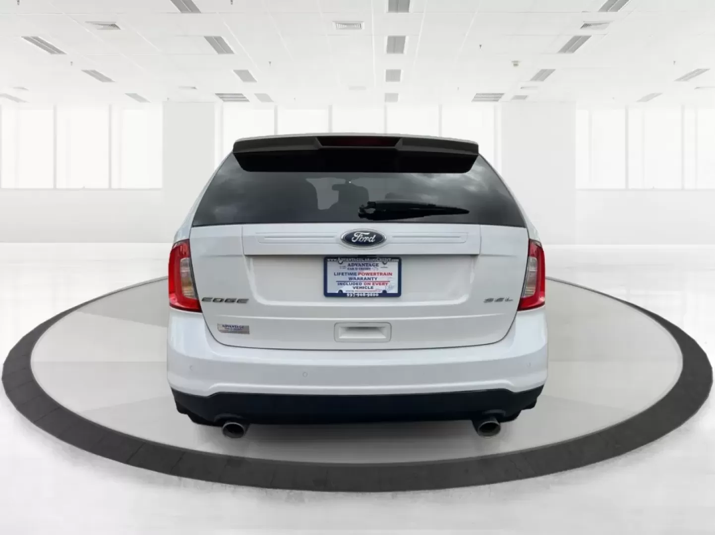 2011 Ford Edge SEL FWD (2FMDK3JC4BB) with an 3.5L V6 DOHC 24V engine, 6-Speed Automatic transmission, located at 401 Woodman Dr, Riverside, OH, 45431, (937) 908-9800, 39.760899, -84.123421 - **Experience the Ultimate Family Adventure with the 2011 Ford Edge SEL at Advantage Car and Credit - Riverside!**<br /> <br /> Are you ready to embark on your next family road trip or weekend adventure? The 2011 Ford Edge SEL is your perfect companion for all of life's journeys, whether you're headi - Photo#3