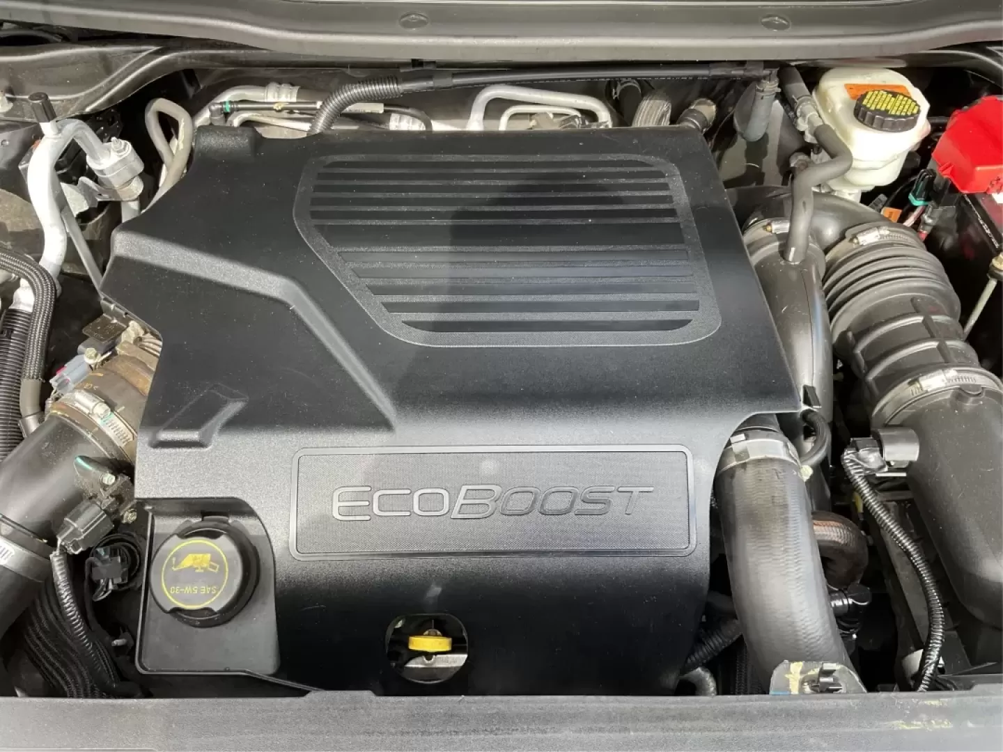 2015 Ford Explorer Sport (1FM5K8GT6FG) with an EcoBoost 3.5L V-6 gasoline direct injection engine, located at 8750 N County Rd 25A, Piqua, OH, 45356, (937) 908-9800, 40.164391, -84.232513 - **Explore the Open Road in the 2015 Ford Explorer Sport Your Adventure Awaits!**<br /> <br /> Are you in search of a reliable SUV that caters to both your daily commutes and spontaneous weekend getaways? Look no further! The 2015 Ford Explorer Sport is the perfect blend of style, performance, and f - Photo#11