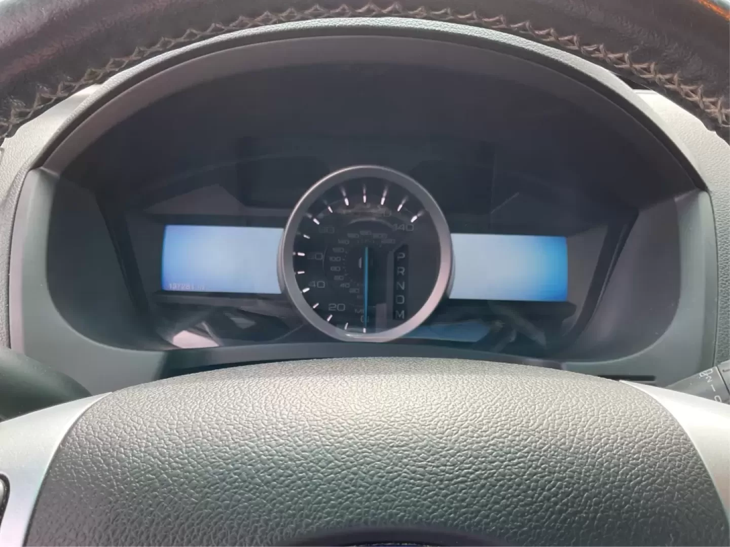 2015 Ford Explorer Sport (1FM5K8GT6FG) with an EcoBoost 3.5L V-6 gasoline direct injection engine, located at 8750 N County Rd 25A, Piqua, OH, 45356, (937) 908-9800, 40.164391, -84.232513 - **Explore the Open Road in the 2015 Ford Explorer Sport Your Adventure Awaits!**<br /> <br /> Are you in search of a reliable SUV that caters to both your daily commutes and spontaneous weekend getaways? Look no further! The 2015 Ford Explorer Sport is the perfect blend of style, performance, and f - Photo#15