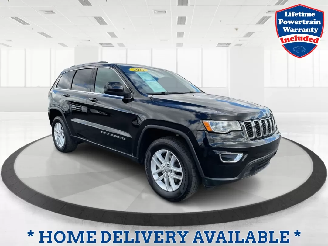 photo of 2017 Jeep Grand Cherokee Laredo 4x4