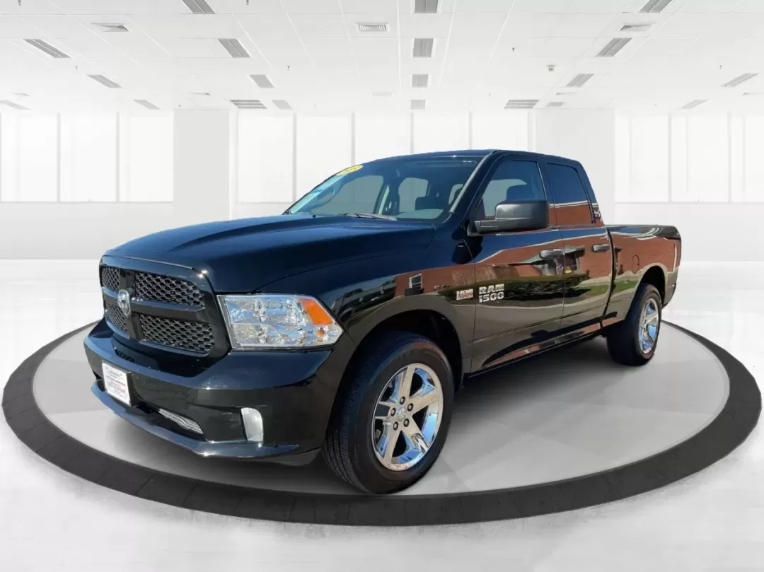 2015 Ram 1500 Express (1C6RR7FTXFS) with an 5.7L V8 OHV 16V engine, 6-Speed Automatic transmission, located at 4508 South Dixie Dr, Moraine, OH, 45439, (937) 908-9800, 39.689976, -84.218452 - Are you ready to take your adventures to the next level? Whether you're a growing family looking for a reliable vehicle for road trips, a commuter seeking comfort for daily drives, or an outdoor enthusiast needing a rugged companion for off-road excursions, the 2015 Ram 1500 Express Quad Cab is pois - Photo#8