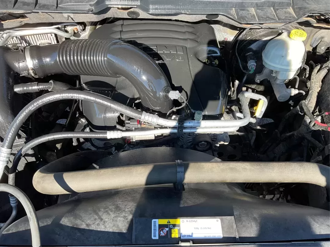 2015 Ram 1500 Express (1C6RR7FTXFS) with an 5.7L V8 OHV 16V engine, 6-Speed Automatic transmission, located at 4508 South Dixie Dr, Moraine, OH, 45439, (937) 908-9800, 39.689976, -84.218452 - Are you ready to take your adventures to the next level? Whether you're a growing family looking for a reliable vehicle for road trips, a commuter seeking comfort for daily drives, or an outdoor enthusiast needing a rugged companion for off-road excursions, the 2015 Ram 1500 Express Quad Cab is pois - Photo#11