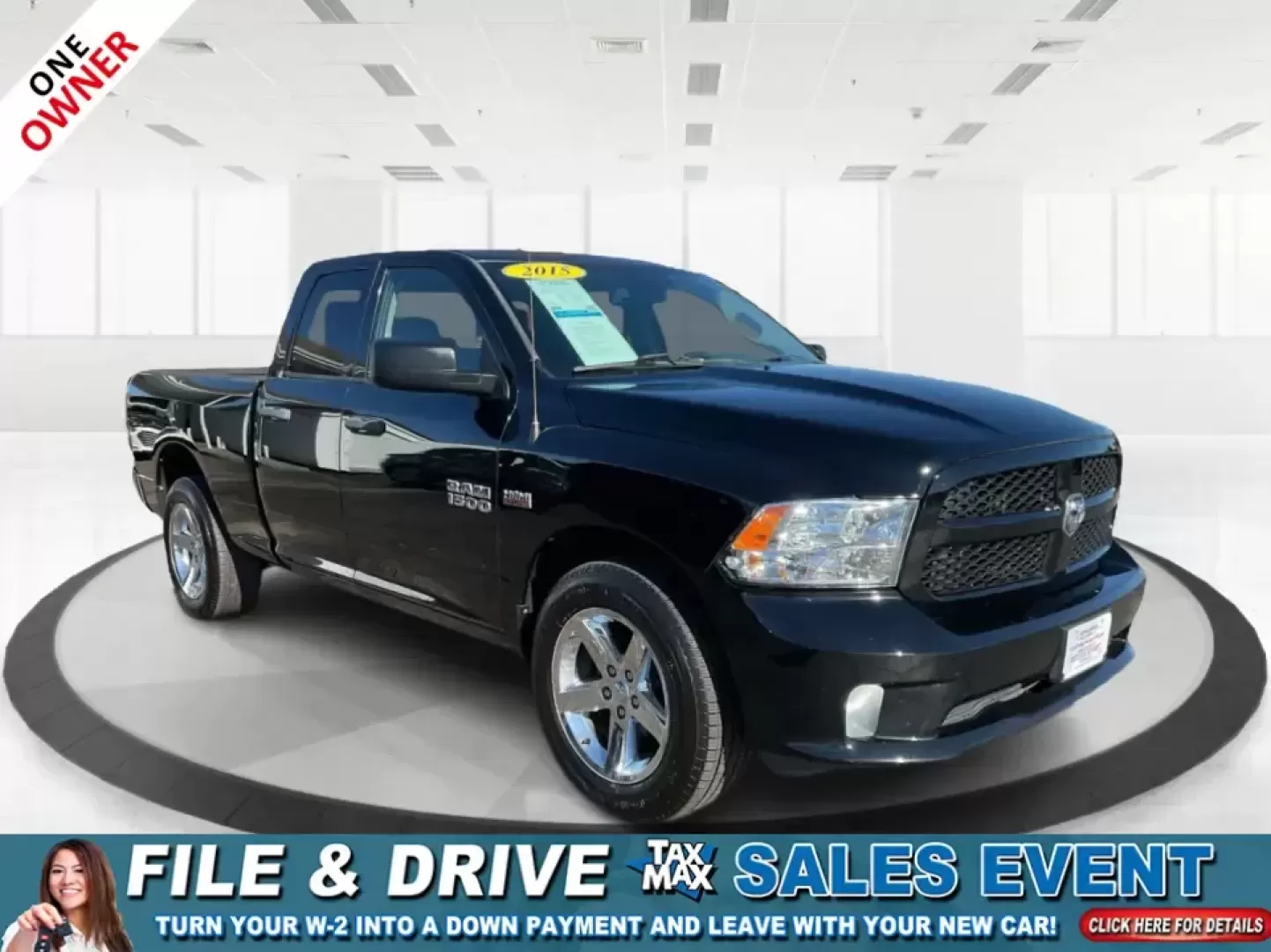 2015 Ram 1500 Express (1C6RR7FTXFS) with an 5.7L V8 OHV 16V engine, 6-Speed Automatic transmission, located at 8750 N County Rd 25A, Piqua, OH, 45356, (937) 908-9800, 40.164391, -84.232513 - Are you ready to take your adventures to the next level? Whether you're a growing family looking for a reliable vehicle for road trips, a commuter seeking comfort for daily drives, or an outdoor enthusiast needing a rugged companion for off-road excursions, the 2015 Ram 1500 Express Quad Cab is pois - Photo#0